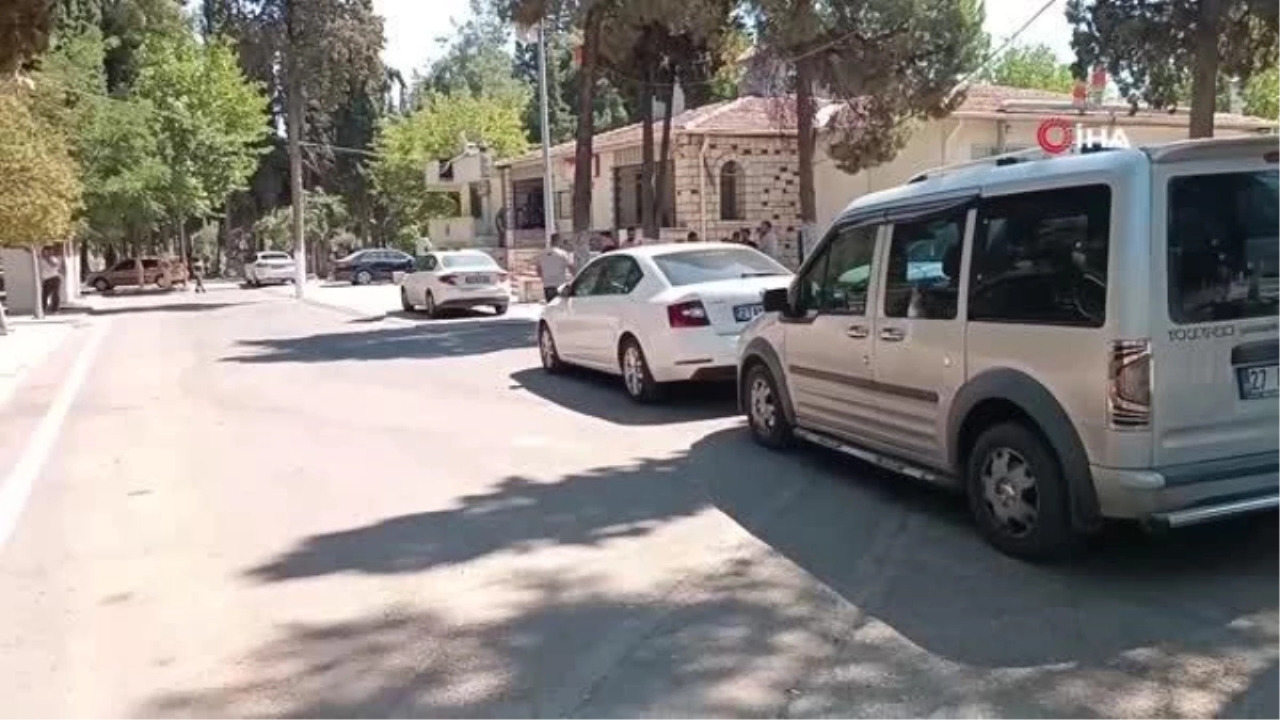 Bayram ziyareti sonrası bıçaklı saldırıya uğrayan 3 çocuk babası kurtarılamadı