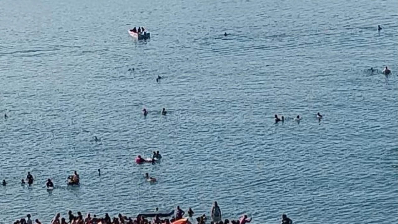 Zonguldak'ta denizde boğulma tehlikesi geçiren kardeşler kurtarıldı, bir kişi ise hayatını kaybetti