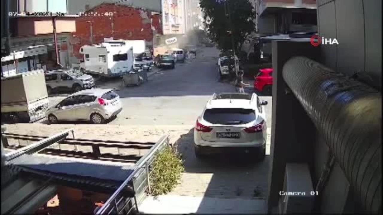 Çekmeköy'deki doğal gaz patlamasına ait yeni görüntüler ortaya çıktı: Patlama anı kamerada
