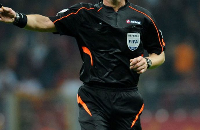 Derbi maçlarının hakemleri belli oldu!