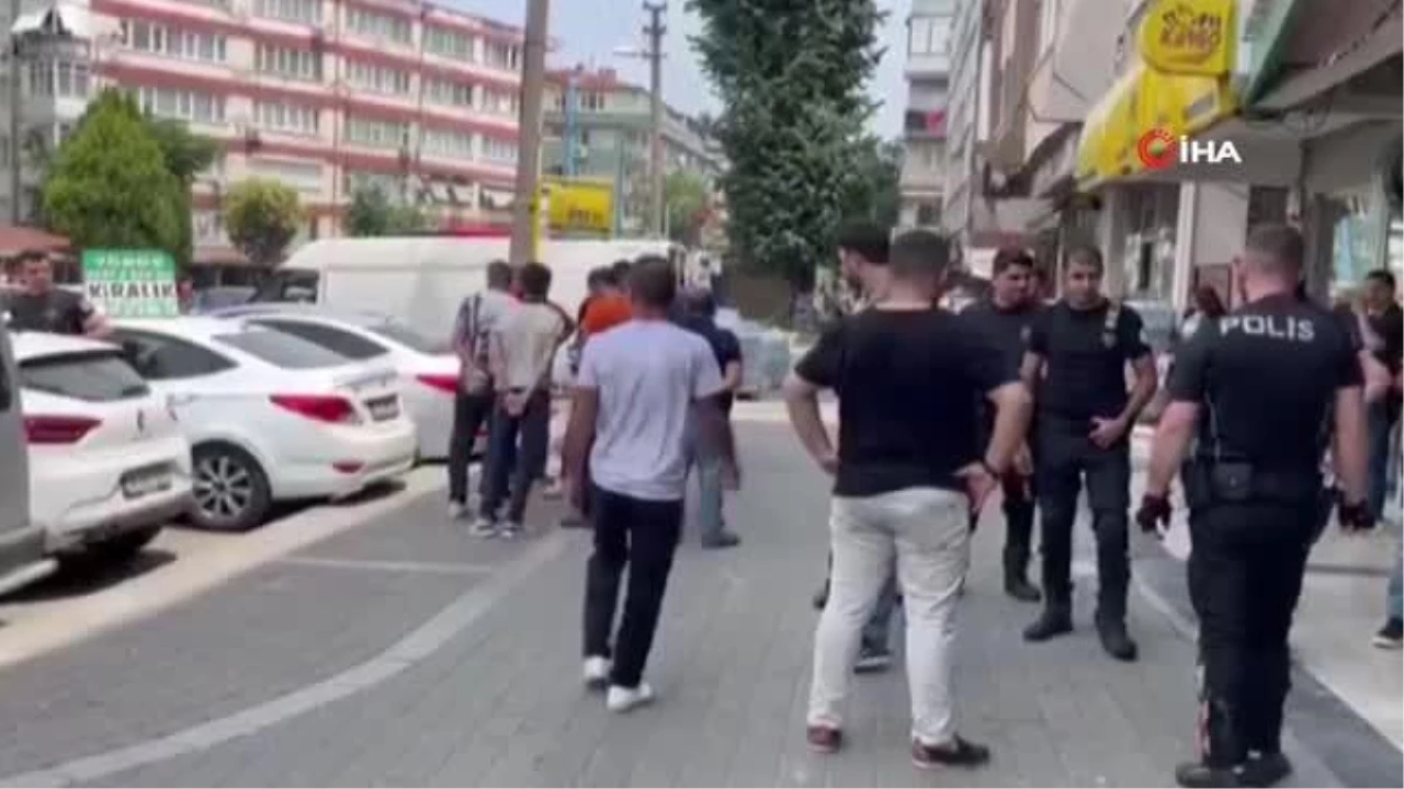 Park kavgasında bıçaklar konuştu, baba ve oğlu yaralandı