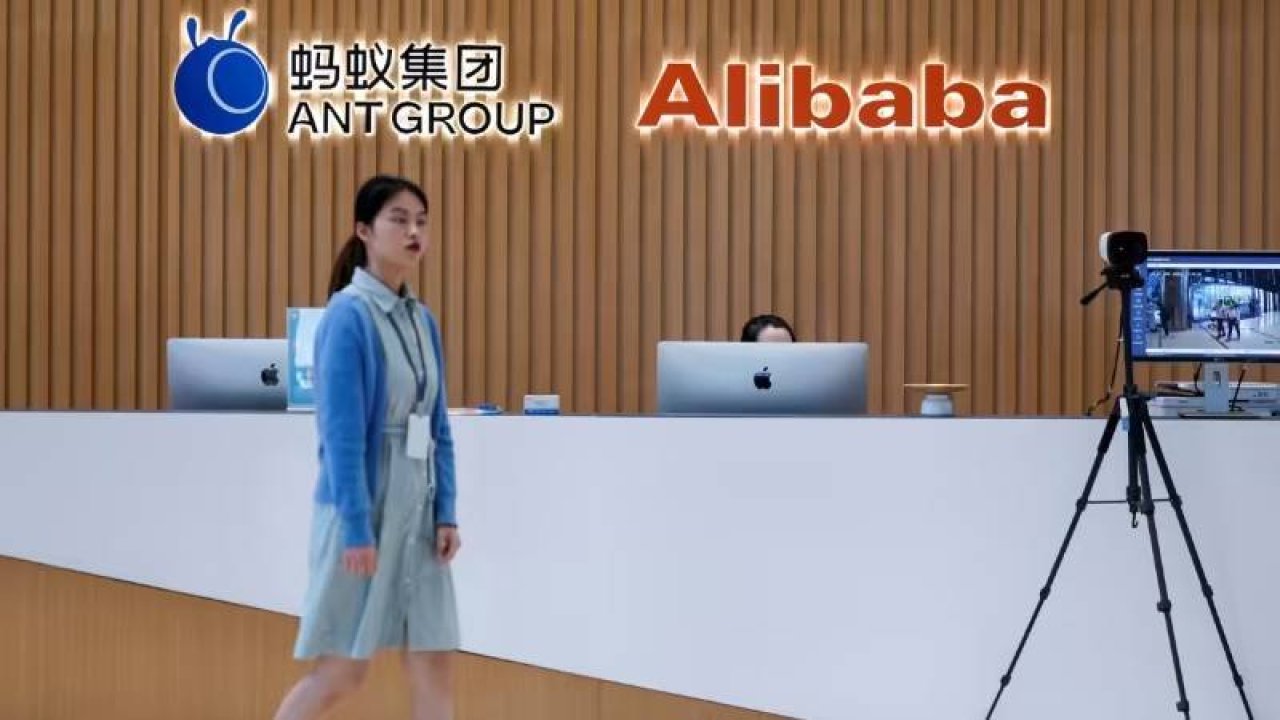 Çin'den Alibaba'nın internet ödeme sistemi Ant Grup'a 985 milyon dolarlık para cezası