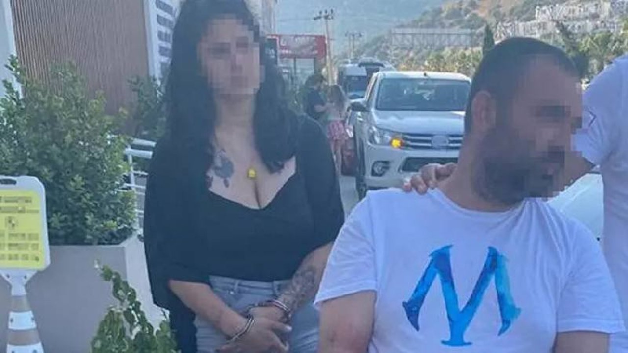 Trafikte tartıştıkları kişiyi silahla tehdit eden çiftin aracı çalıntı çıktı