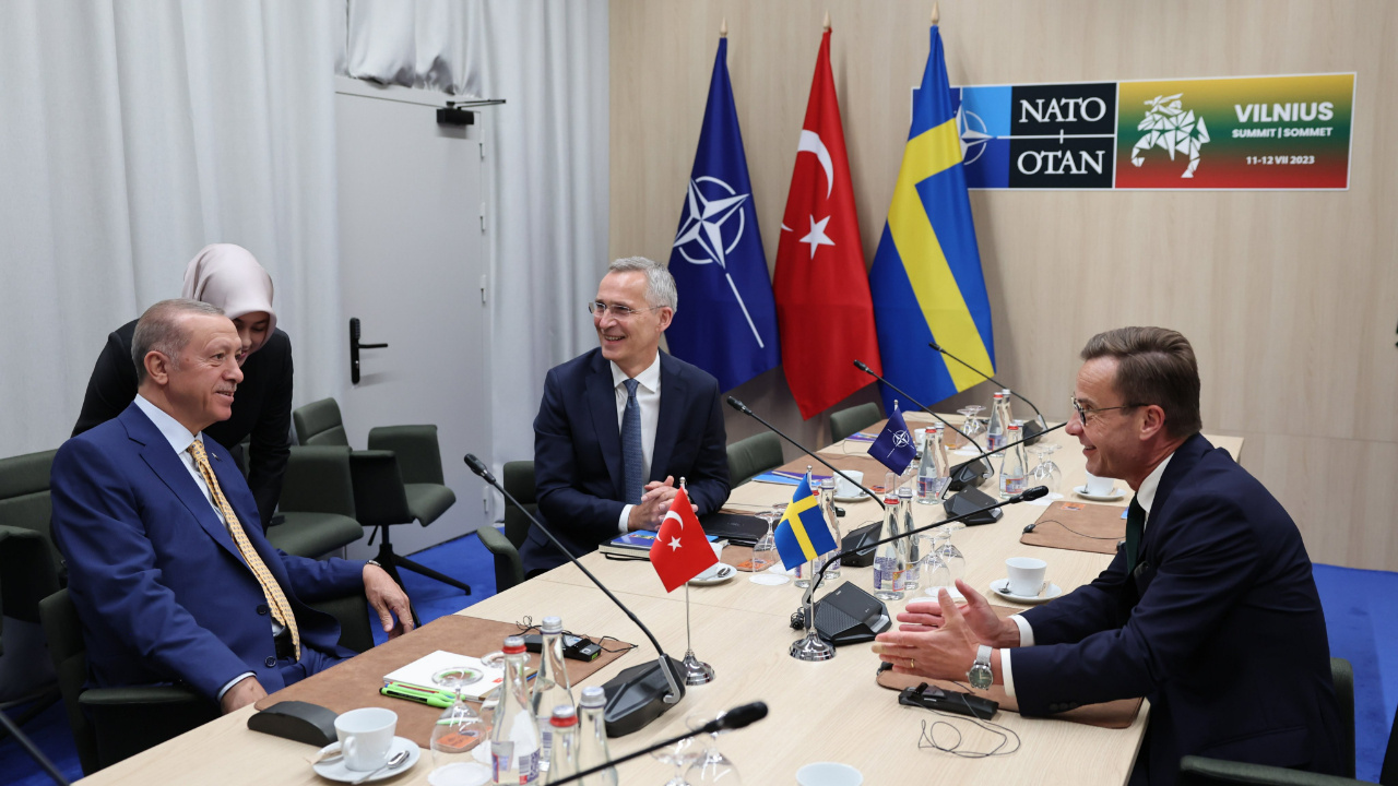Vilnius’taki NATO toplantısı: Erdoğan, İsveç Başbakanı ve NATO Genel Sekreteri ile bir araya geldi