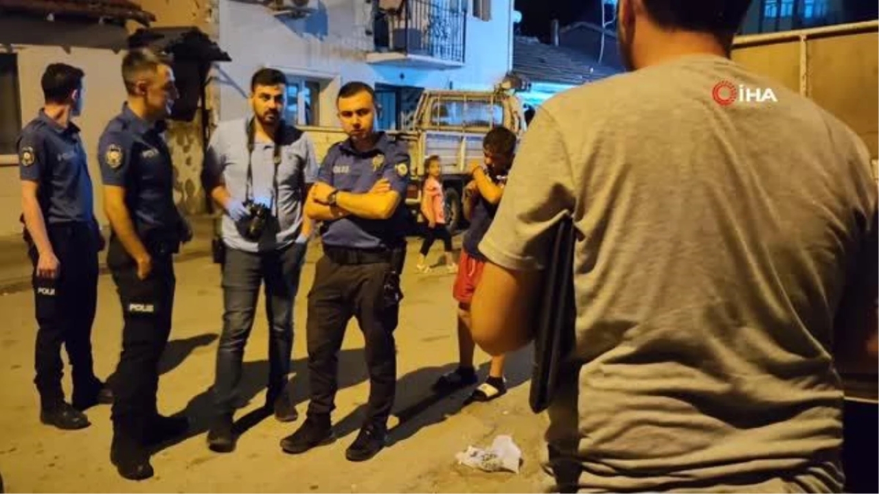 Genç kız düğünde tartıştığı çocuğun babasını bıçakladı