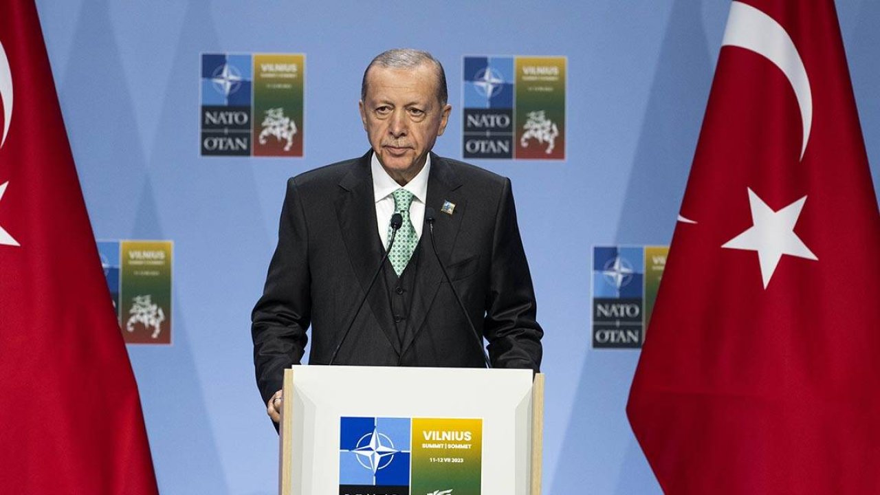 Erdoğan: İsveç terörle mücadele konusunda yol haritası sunacak
