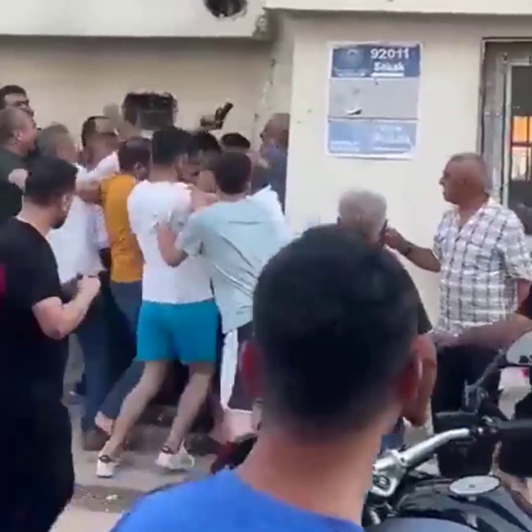 Ev sahibini 8 kurşunla öldürdü