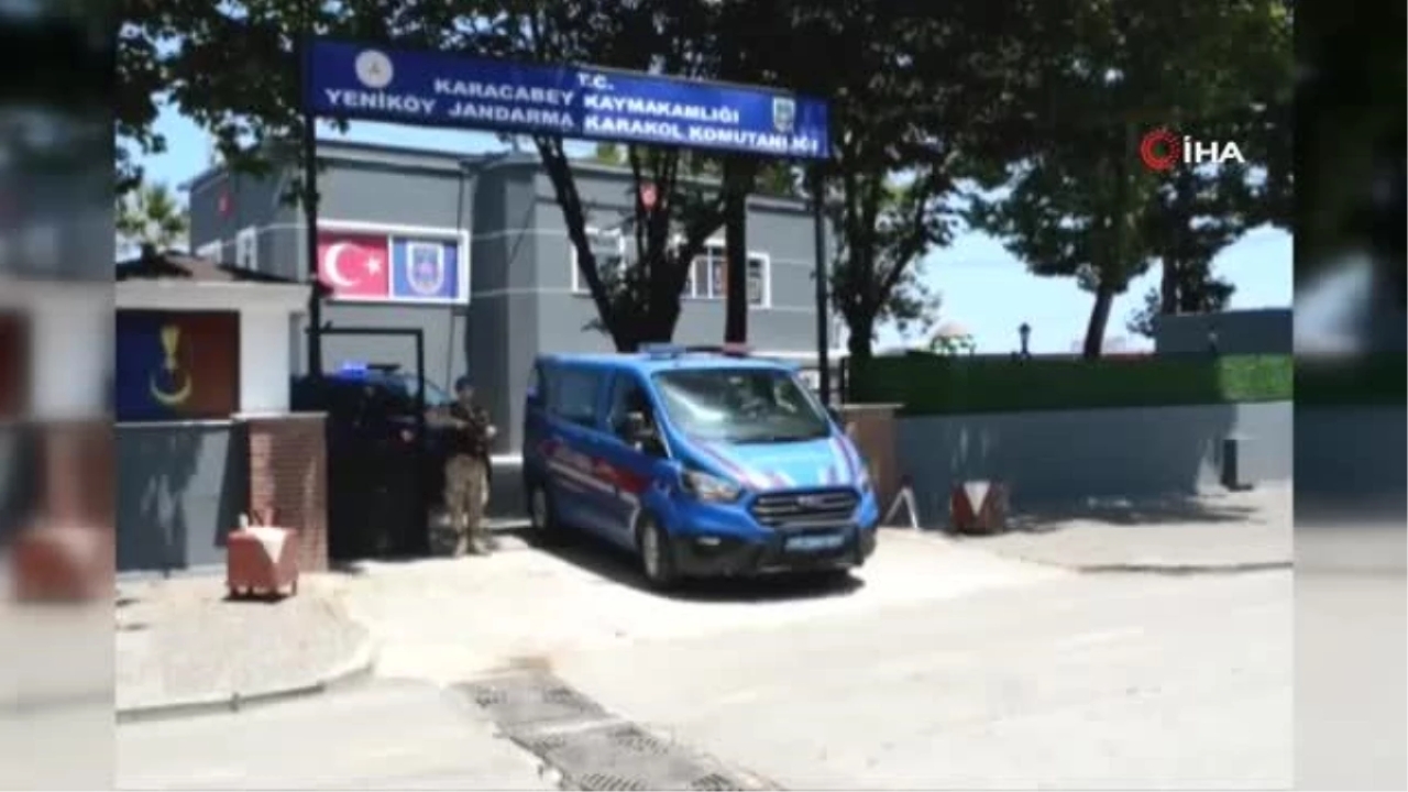 Jandarma ekipleri sahilde sıkı denetim yapıyor