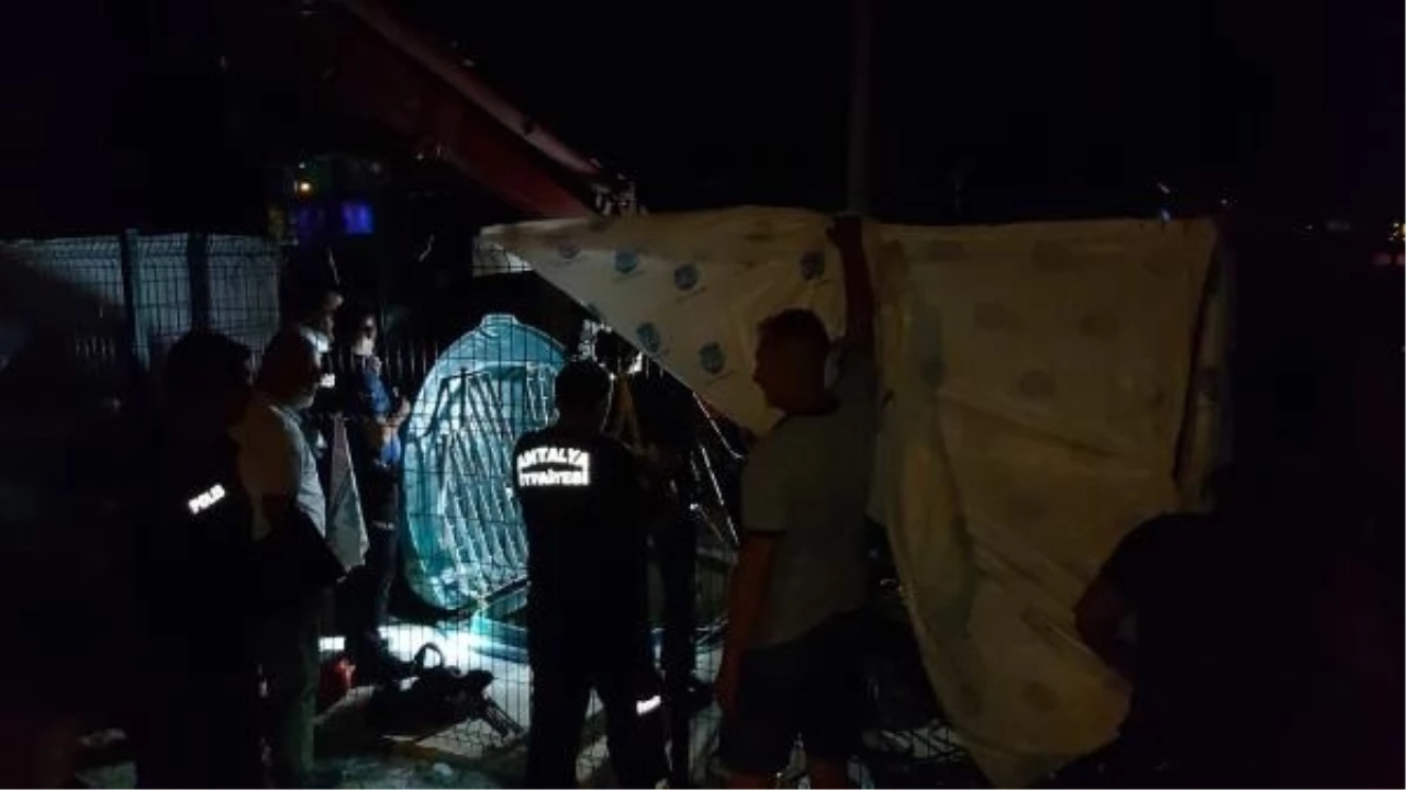 Antalya'da Kanalizasyon İstasyonunda Elektrik Akımına Kapılan 3 Kişi Hayatını Kaybetti