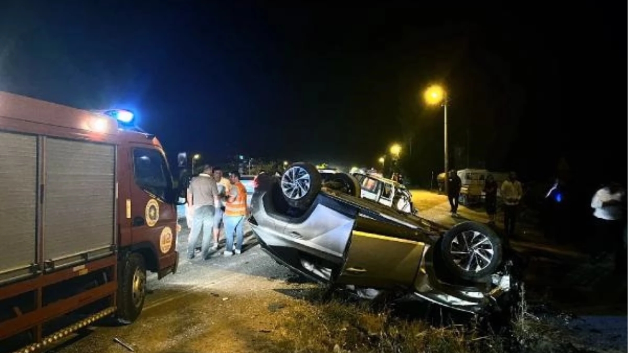 Korkuteli'de kaza: 2 kişi hayatını kaybetti