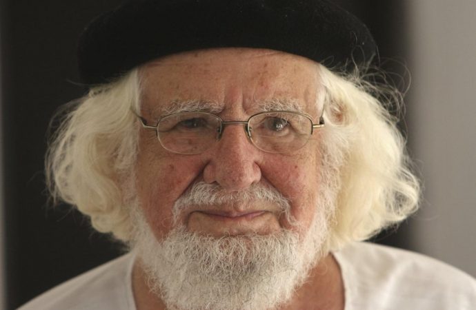 ‘Devrimci rahip’ Ernesto Cardenal hayatını kaybetti