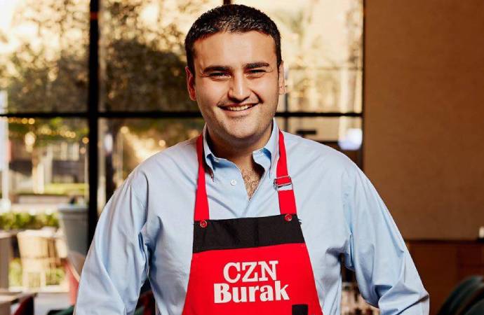 CZN Burak, babasıyla davalık oldu: DOLANDIRILDIM