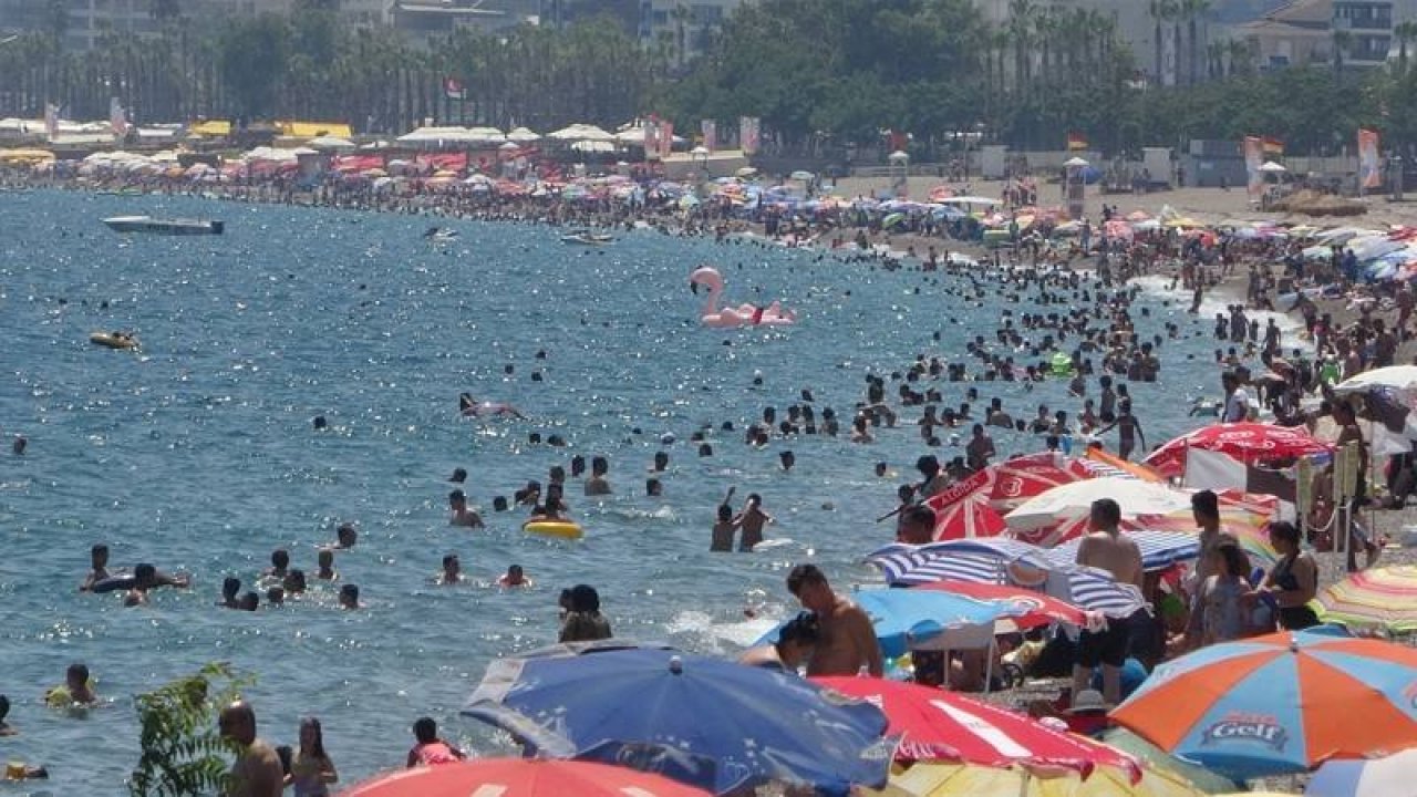 Yerli turist, yılın ilk çeyreğinde seyahate 22,3 milyar lira harcadı