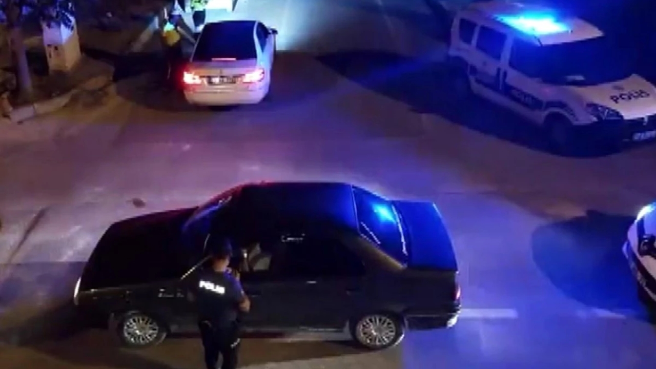 Gaziantep'te Huzur-Güven Uygulaması: 10 Şahıs Yakalandı, 5 Araç Trafikten Men Edildi