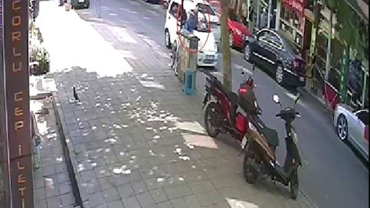 Tekirdağ'da Otomobilin Çarptığı 14 Yaşındaki Çocuk Yaralandı