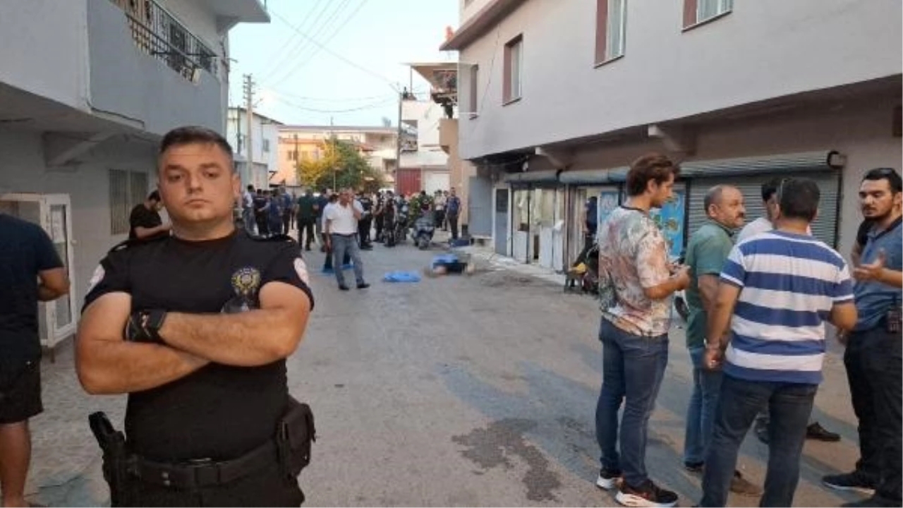 Adana'da Gürültü Meselesi Kanlı Bitti: 2 Kişiyi Öldürüp İntihar Etti