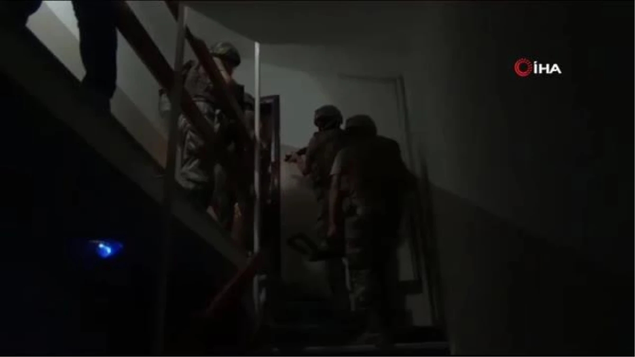 İstanbul'da terör operasyonu: 16 gözaltı