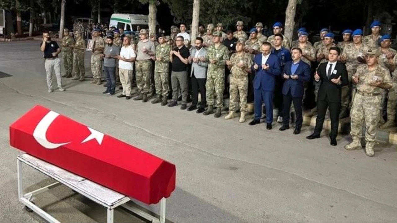 Jandarma Astsubay Kıdemli Başçavuş Ali Buran, Suriye'de şehit oldu