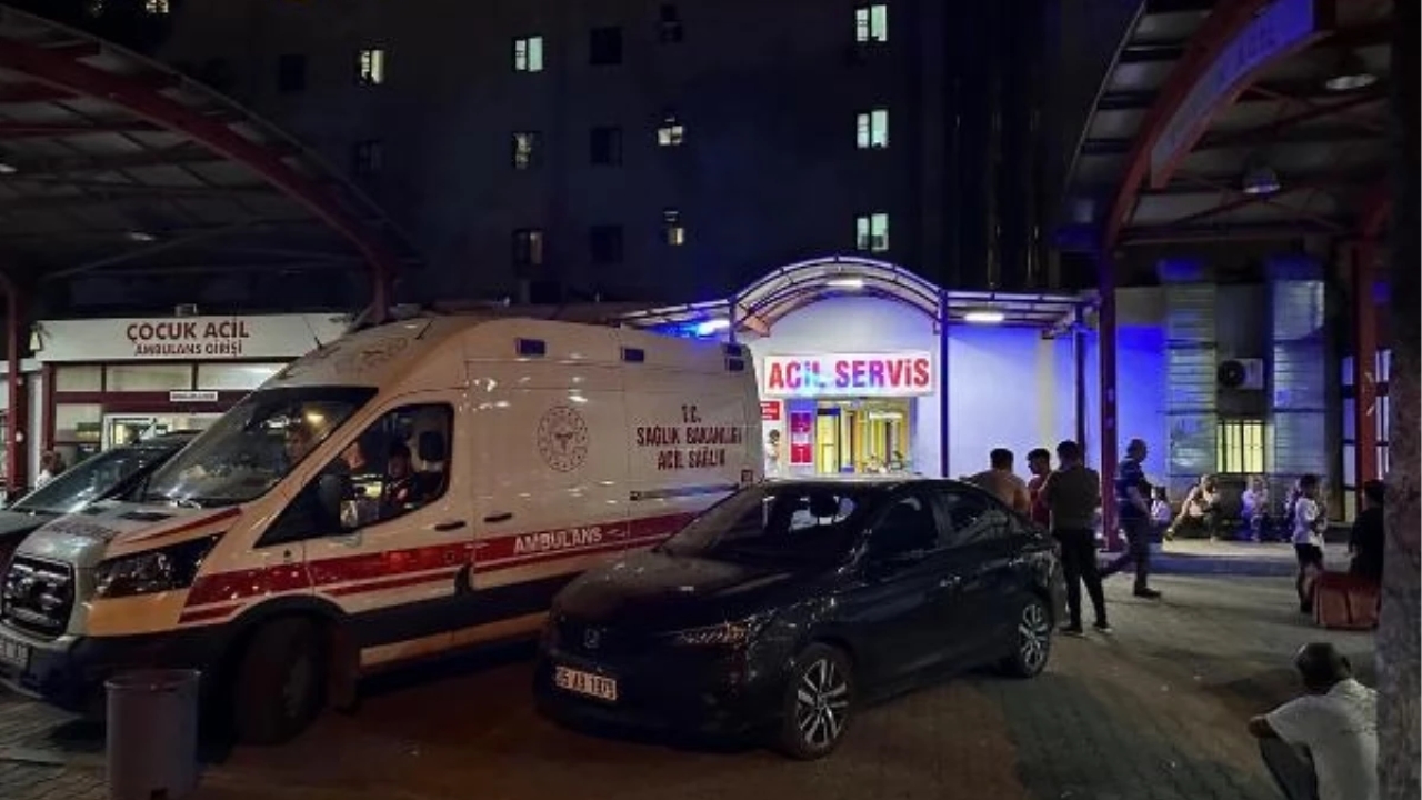 İzmir'de Motosikletli Yabancı Uyruklu Kişi Silahlı Saldırıya Uğradı
