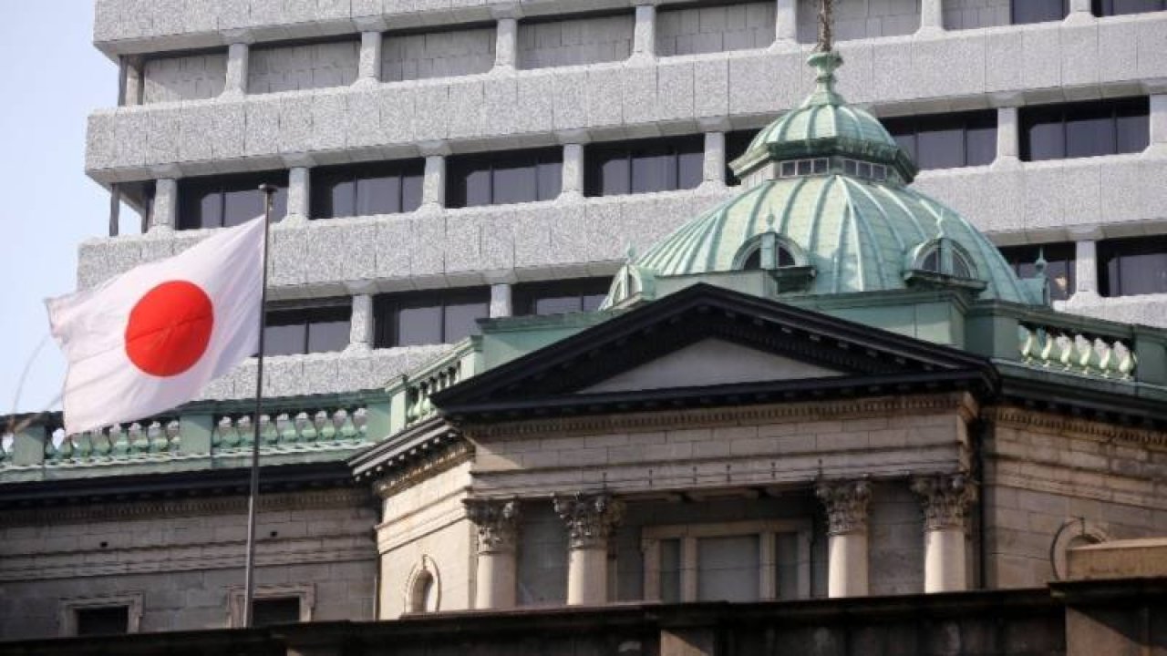 Japonya Merkez Bankası politika faizini ve getiri eğrisi hedef bandını değiştirmedi