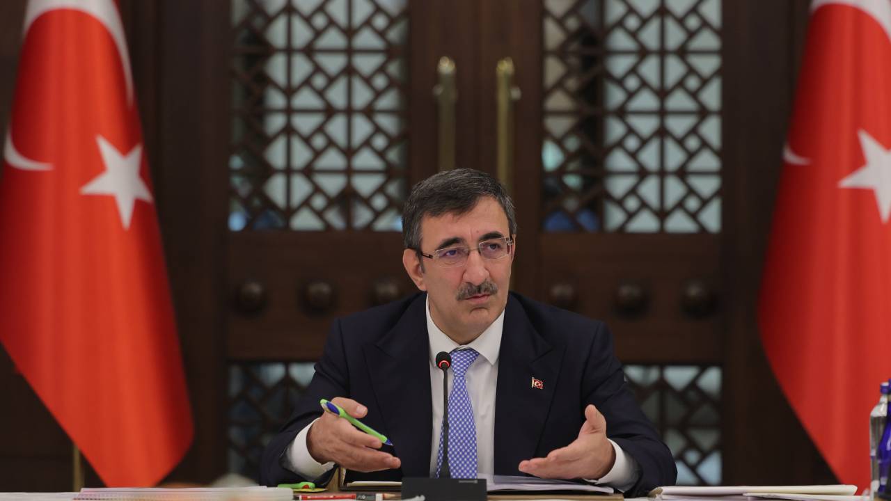 Cumhurbaşkanı Yardımcısı Yılmaz: Yıl sonuna kadar yeni vergi zammı yok