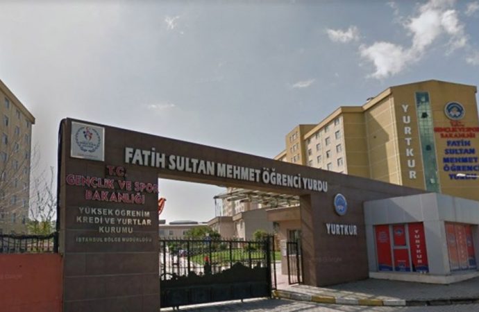 Karantina yurtlarında durum: Yemek dağıtımı sıkıntılı, dezenfekte yapılmıyor