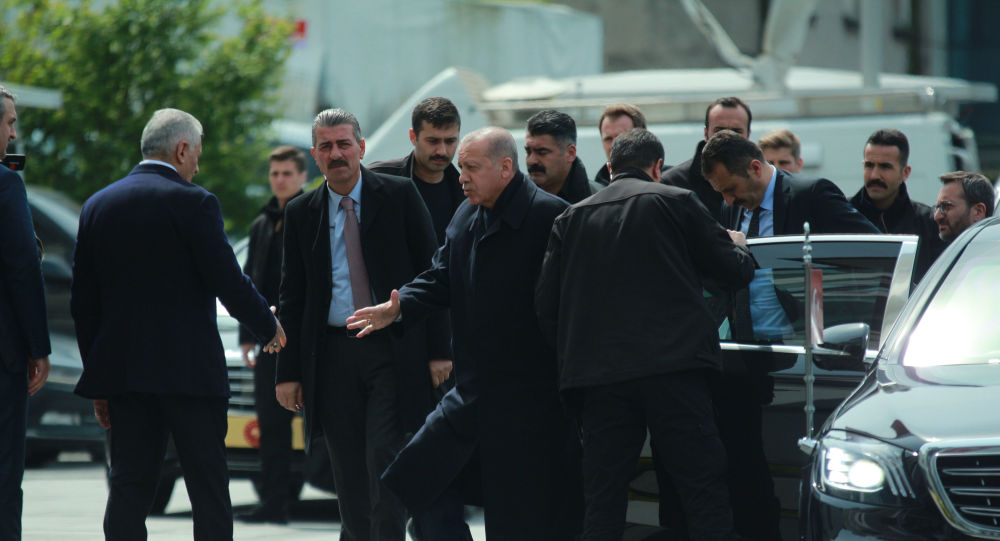 AKP'de kritik İstanbul toplantısı