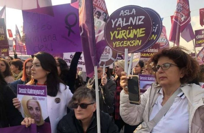 BM: Aile içi şiddet bazı ülkelerde 3 katına çıktı, adım atılsın