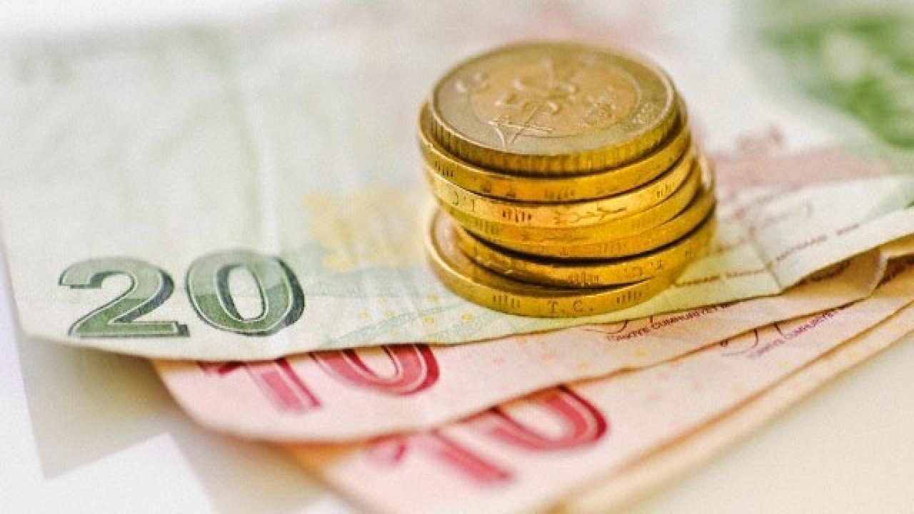Memur-Sen 'taleplerimiz makul' dedi, hükümete TİS çağrısı yaptı