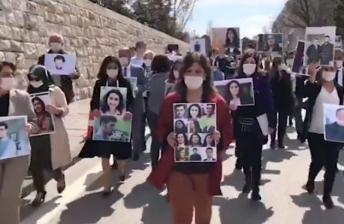 HDP’li vekiller Meclis’te yürüyüş yaptı: İnfazda eşitlik istiyoruz