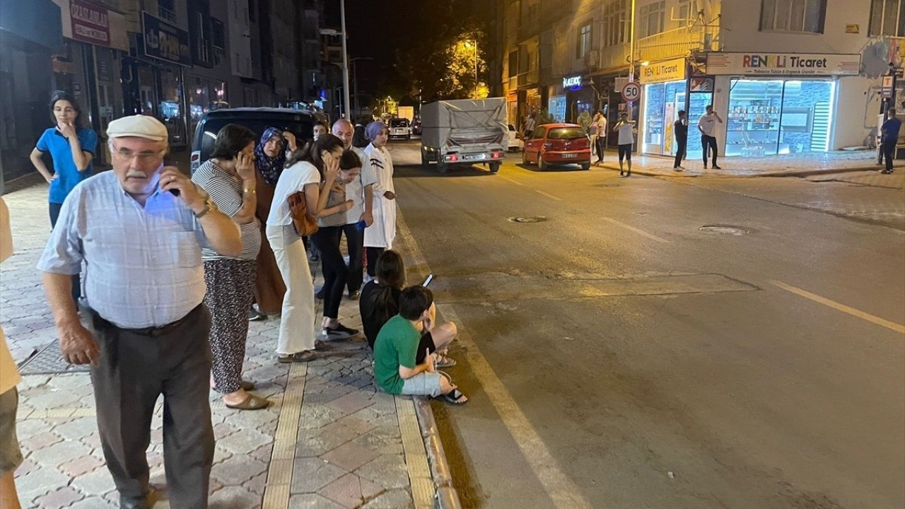 Malatya'da 5,3 Büyüklüğünde Deprem Meydana Geldi