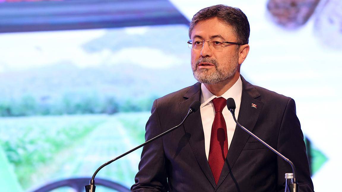 Bakan Yumaklı barajlardaki azalma için İBB'yi sorumlu tuttu: İstanbul'da doluluk oranı yüzde 36'ya düştü