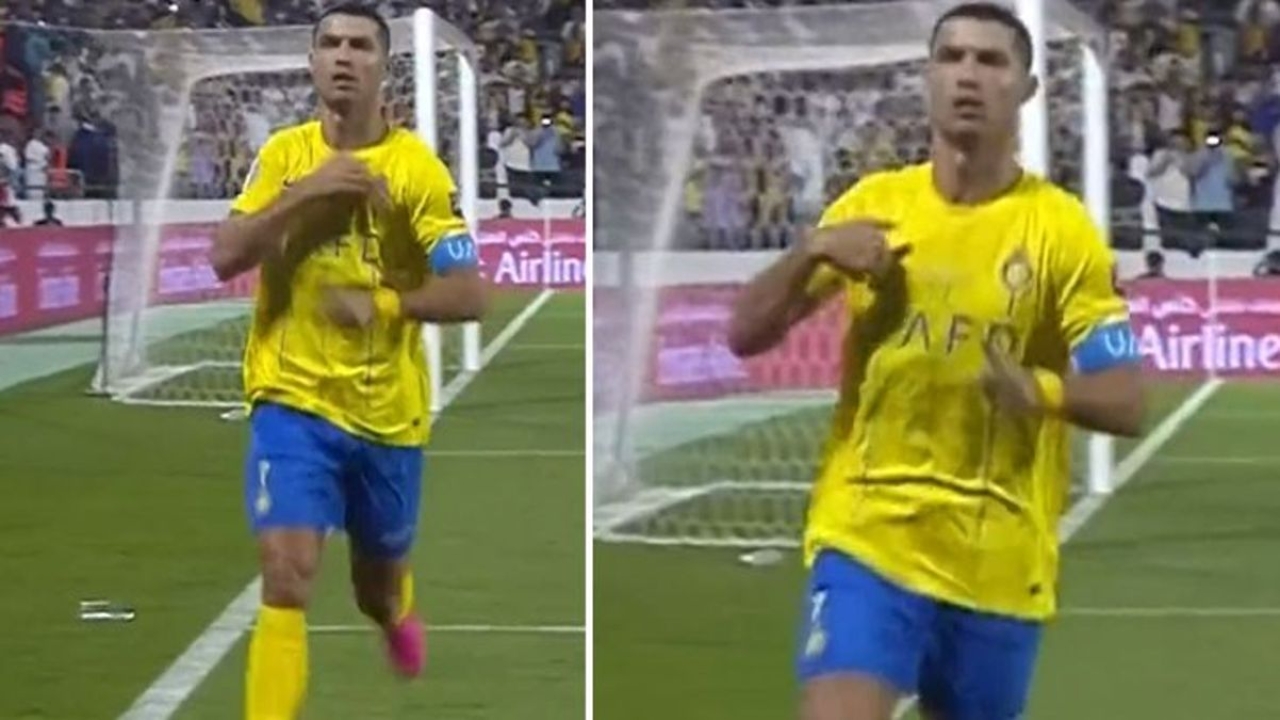 Cristiano Ronaldo'nun Haç İşareti Tepki Çekti