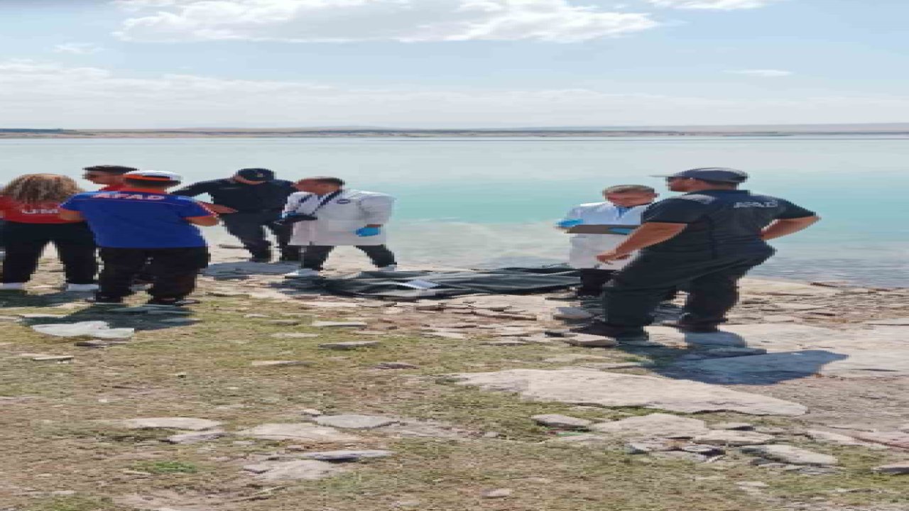 Serinlemek için girdikleri baraj gölünde boğuldular: 1 ölü, 1 yaralı