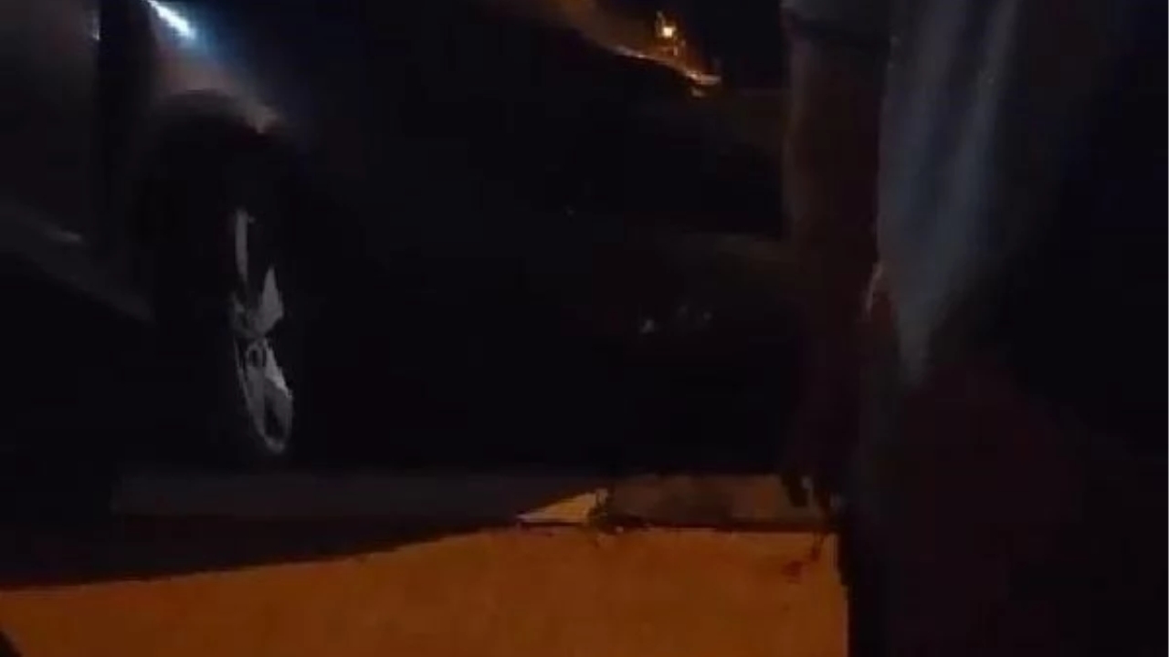 Yolun karşısına geçmek isterken otomobilin çarptığı yaya öldü