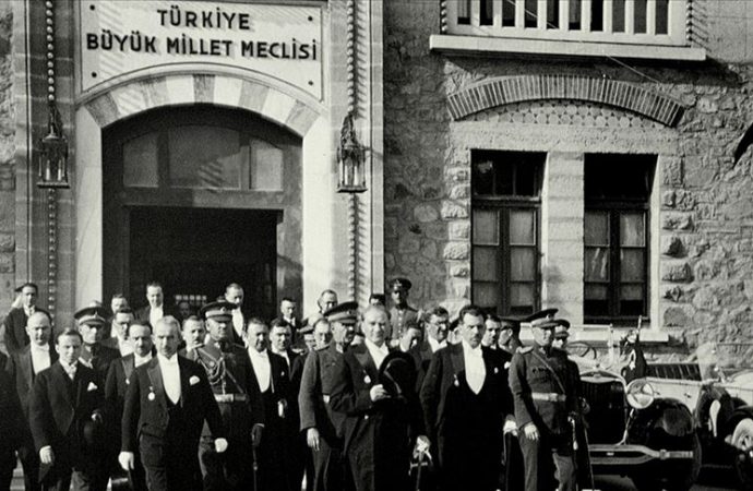 23 Nisan Ulusal Egemenlik ve Çocuk Bayramı kutlu olsun!