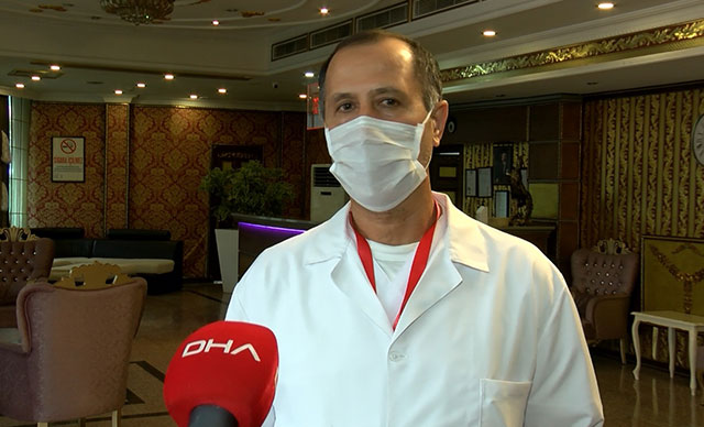 Pandemi hastanesinin çalışanları, 1 aydır ailelerinden ayrı