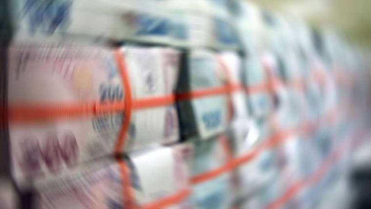 AK Partili belediyeden yolsuzlukla suçlamasıyla yargılanan kişinin şirketine ihale