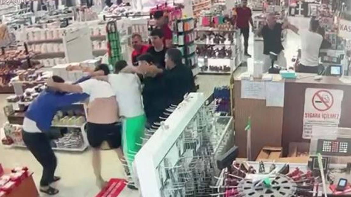 Otobüs şoförü dinlenme tesisinde ücretsiz yemek' istedi: Çıkan kavgada 6 kişi yaralandı, 20 kişi gözaltı alınd