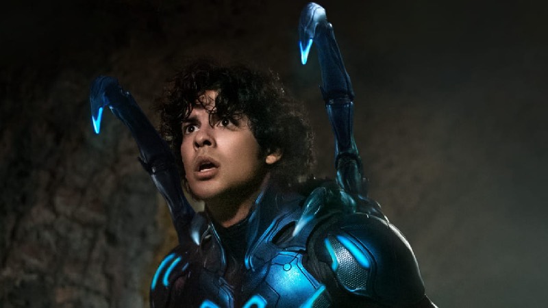 Blue Beetle, Barbie'yi dört haftalık tahtından indirdi