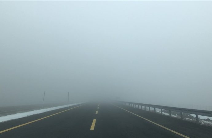 Kars’ta yüksek kesimlere kar yağdı