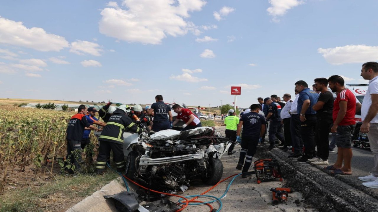 Edirne'de trafik kazası: 1 polis yaşamını yitirdi, 2'si polis 5 kişi yaralandı