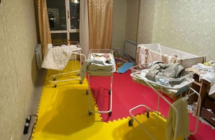 Çin’deki zengin ailelere bebek satan çeteye operasyon!