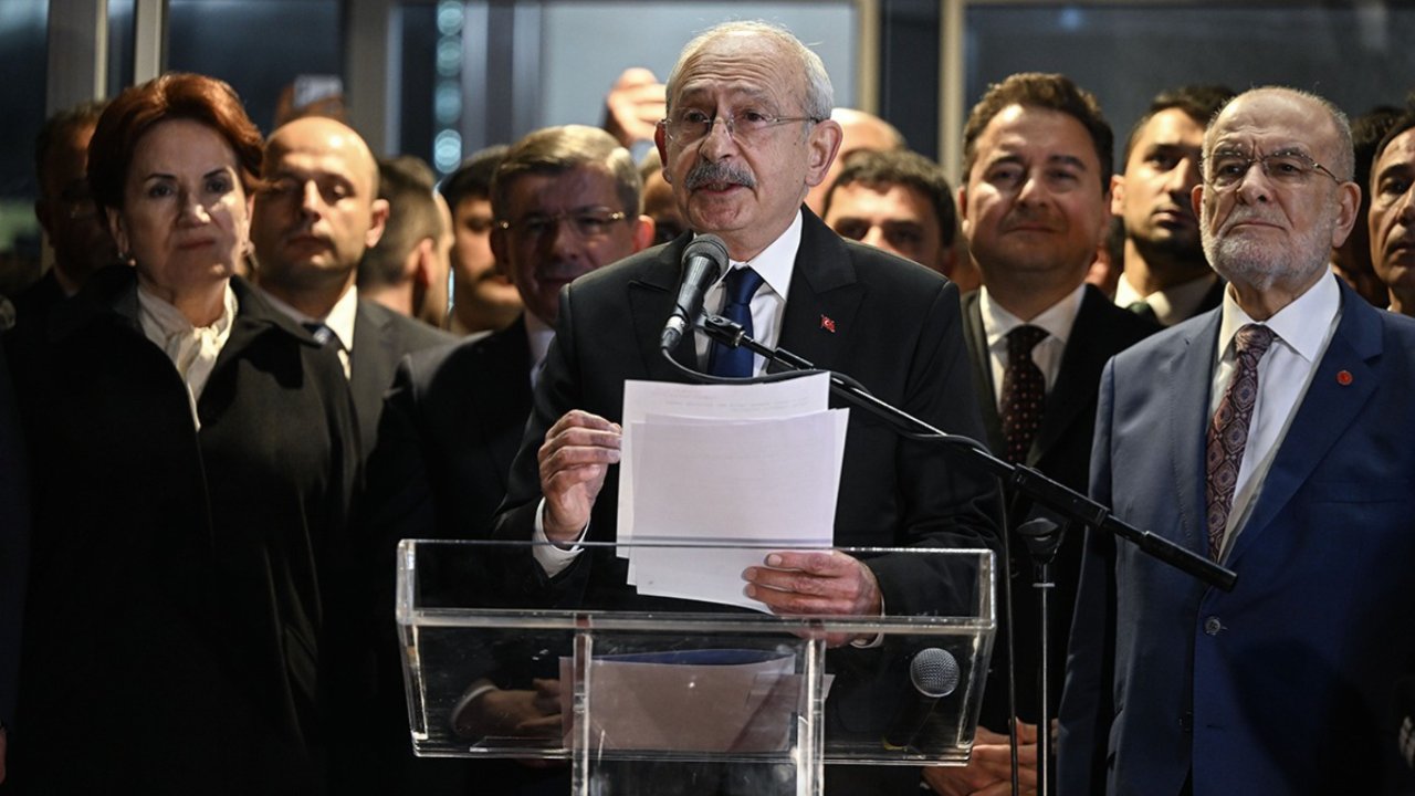 Aytun Çıray: Oyların düşmesinin temel nedeni Akşener'in masadan kalkması