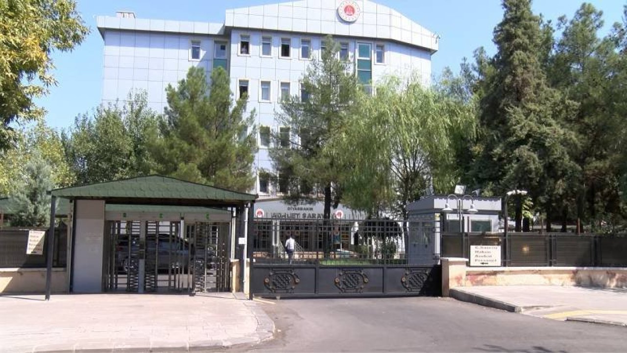 Eşini ve çocuğunu darbedip rehin alan şüpheli tutuklandı