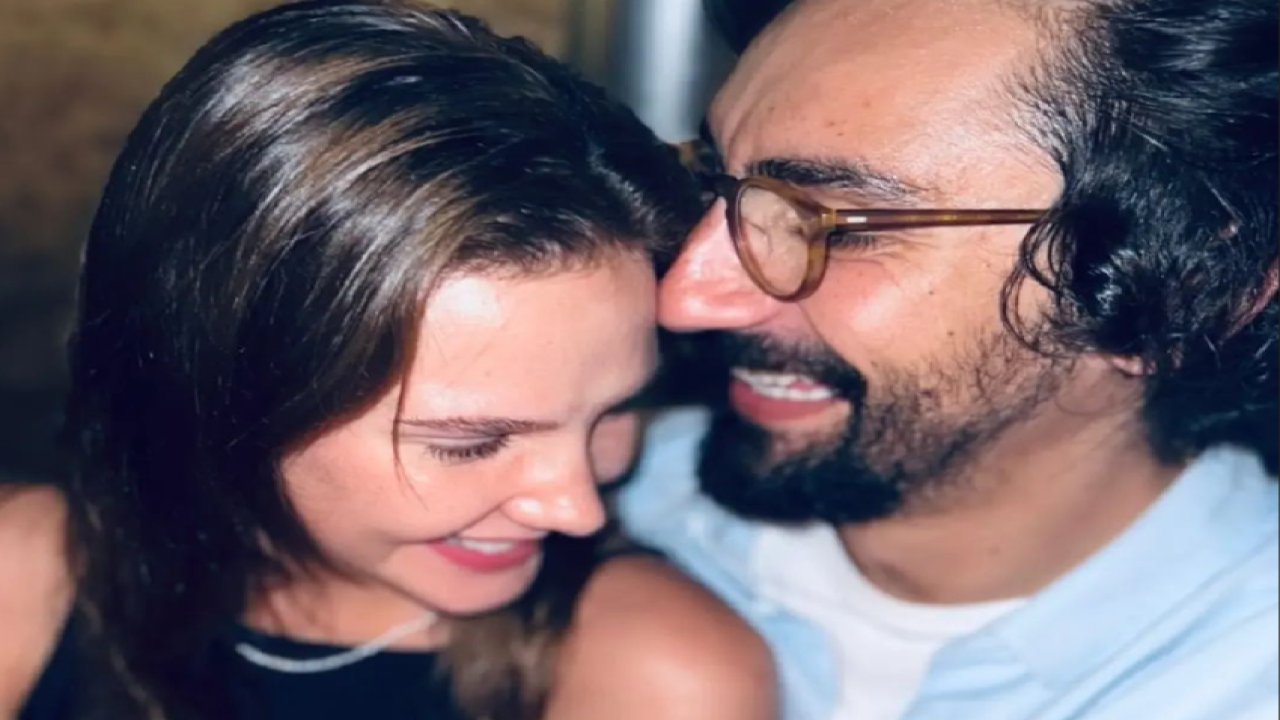 Alina Boz'dan sevgilisi Umut Evirgen'e destek