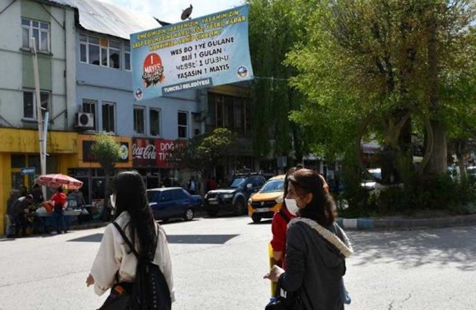 Belediyenin 1 Mayıs pankartı valilik talimatıyla indirildi