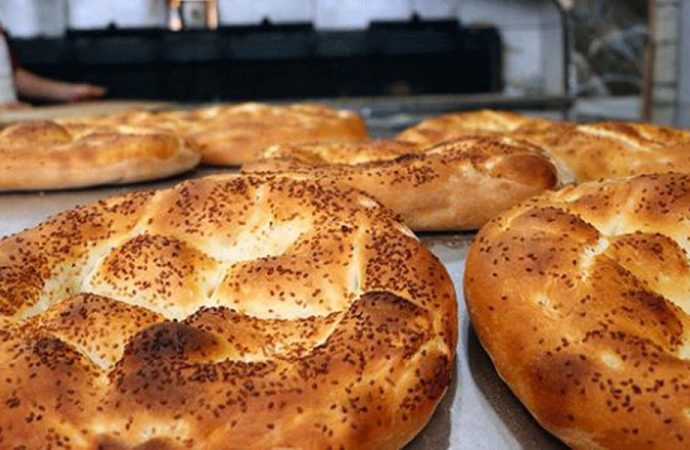 İBB Halk Ekmek Ramazan pidesini 1 liradan satacak