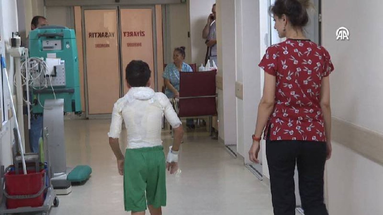 İzmir'de gördüğü videodan etkilenerek kendini yakan 9 yaşındaki çocuk tedavi altına alındı