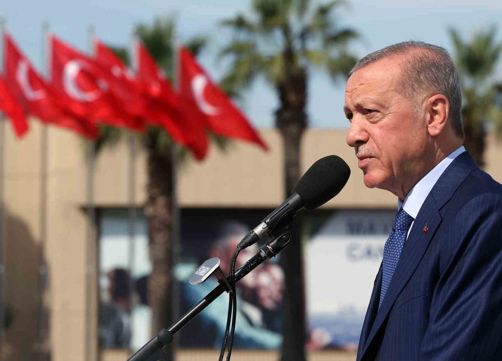Sözcü yazarı Murat Muratoğlu: Ekonomik programlar, demokratik yönetimin hüküm sürüdüğü ülkelerde önem taşır